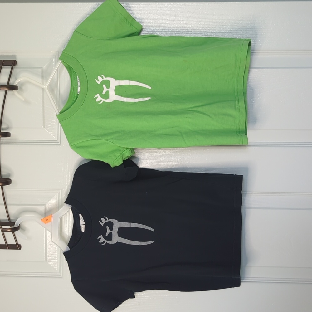 Sz 4 Lot of 2 Upper Playground Streetwear Boys Tees